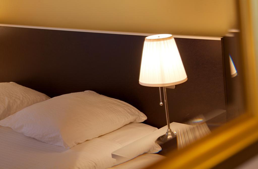 Le Troncais Hotel Saint-Bonnet-Tronçais Eksteriør billede